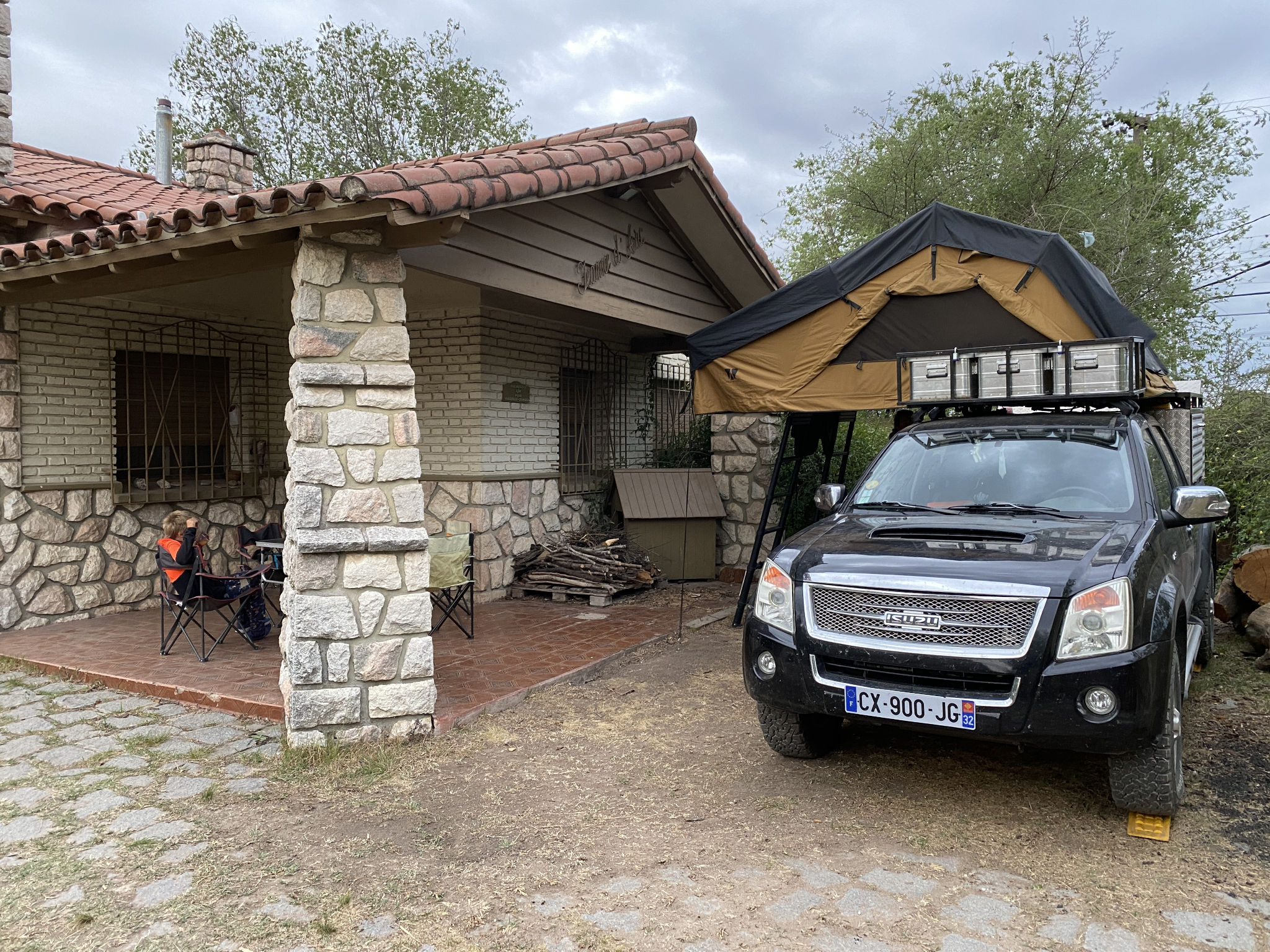 Campement à la maison de Matias