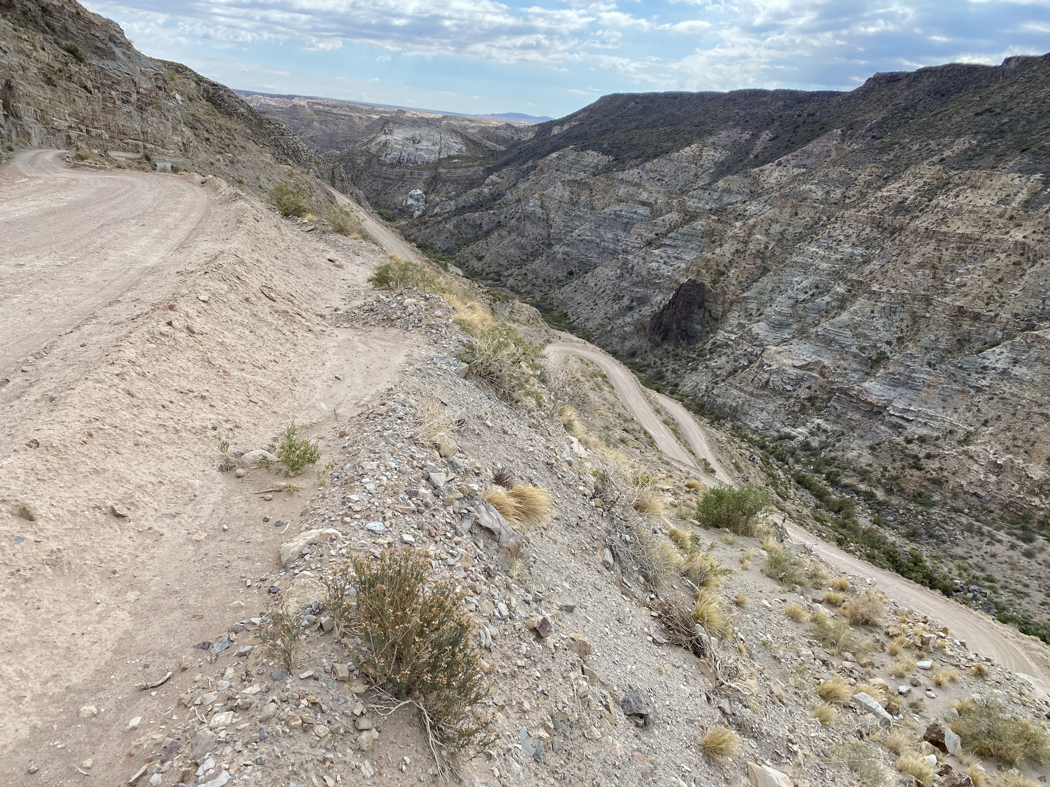 Descente dans le canyon de Atuel